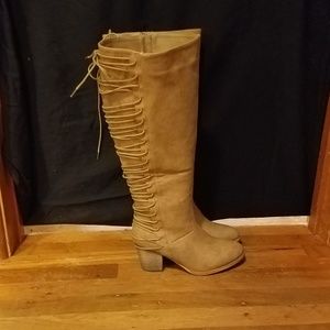 Juicy Couture Tall boots sz 9